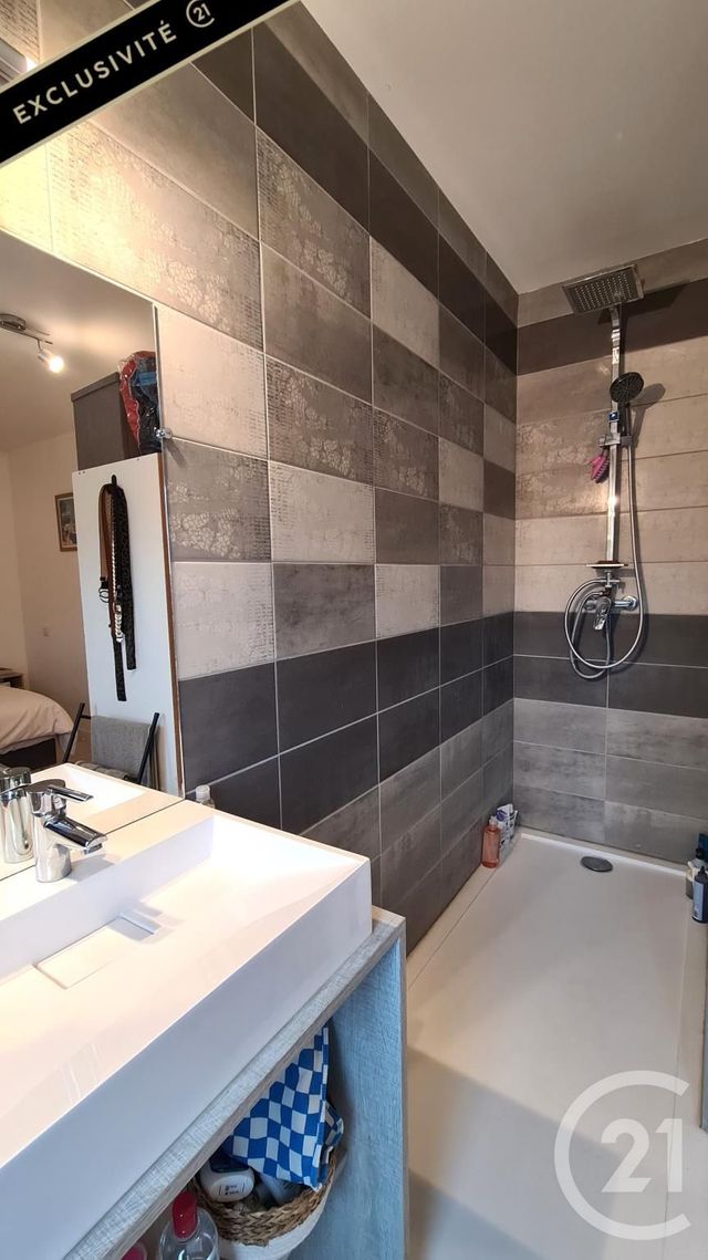 Appartement T3 à vendre - 3 pièces - 67.07 m2 - SARLAT LA CANEDA - 24 - AQUITAINE - Century 21 Patrimoine 24