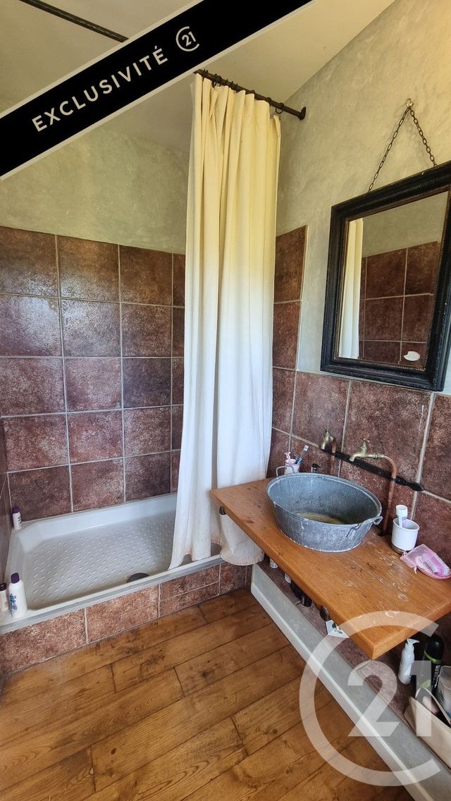 maison à vendre - 6 pièces - 119.7 m2 - VEZAC - 24 - AQUITAINE - Century 21 Patrimoine 24