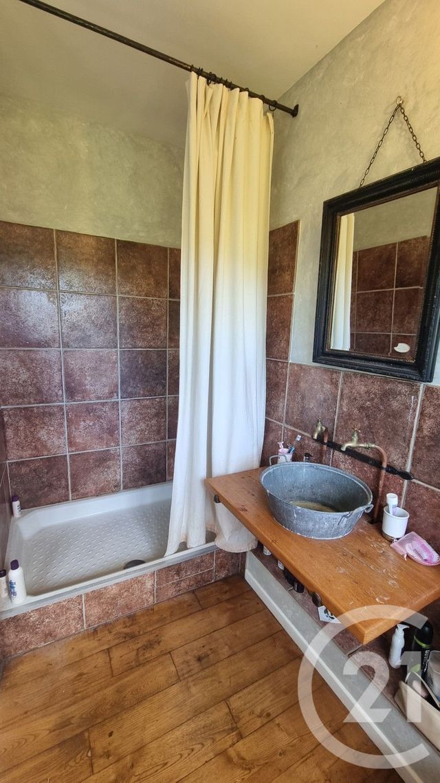 maison à vendre - 6 pièces - 119.7 m2 - VEZAC - 24 - AQUITAINE - Century 21 Patrimoine 24