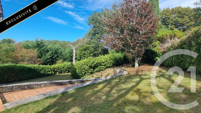maison à vendre - 6 pièces - 119.7 m2 - VEZAC - 24 - AQUITAINE - Century 21 Patrimoine 24