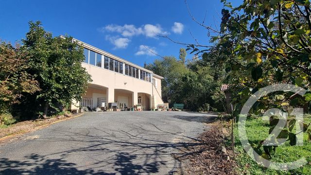 maison à vendre - 9 pièces - 176.4 m2 - SARLAT LA CANEDA - 24 - AQUITAINE - Century 21 Patrimoine 24