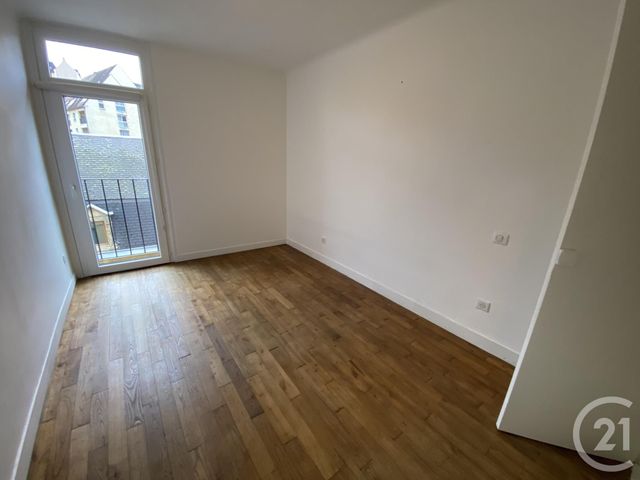 Appartement à louer - 3 pièces - 58.47 m2 - SARLAT LA CANEDA - 24 - AQUITAINE - Century 21 Patrimoine 24