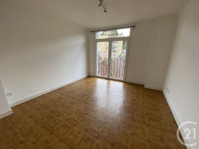 Appartement à louer - 3 pièces - 58.47 m2 - SARLAT LA CANEDA - 24 - AQUITAINE - Century 21 Patrimoine 24