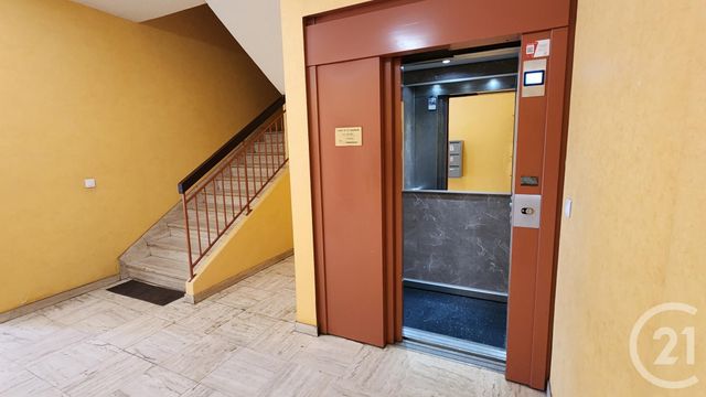 Appartement T2 à vendre - 2 pièces - 49.2 m2 - SARLAT LA CANEDA - 24 - AQUITAINE - Century 21 Patrimoine 24