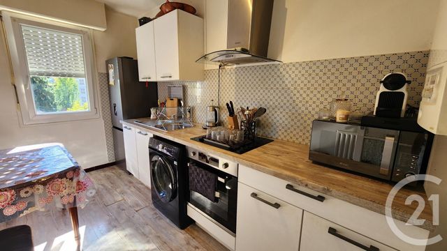 Appartement T2 à vendre - 2 pièces - 49.2 m2 - SARLAT LA CANEDA - 24 - AQUITAINE - Century 21 Patrimoine 24