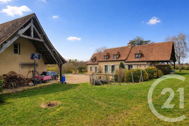 maison à vendre - 7 pièces - 150.72 m2 - VEYRINES DE DOMME - 24 - AQUITAINE - Century 21 Patrimoine 24