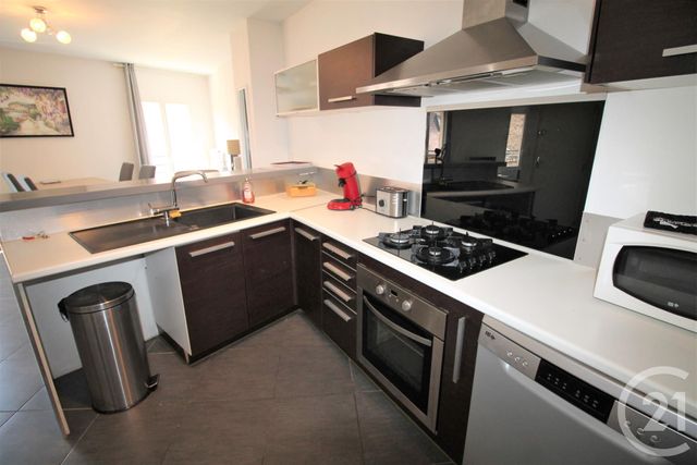 Appartement à louer - 3 pièces - 67.57 m2 - SARLAT LA CANEDA - 24 - AQUITAINE - Century 21 Patrimoine 24