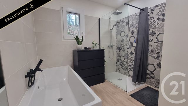 maison à vendre - 4 pièces - 114.7 m2 - CENAC ET ST JULIEN - 24 - AQUITAINE - Century 21 Patrimoine 24