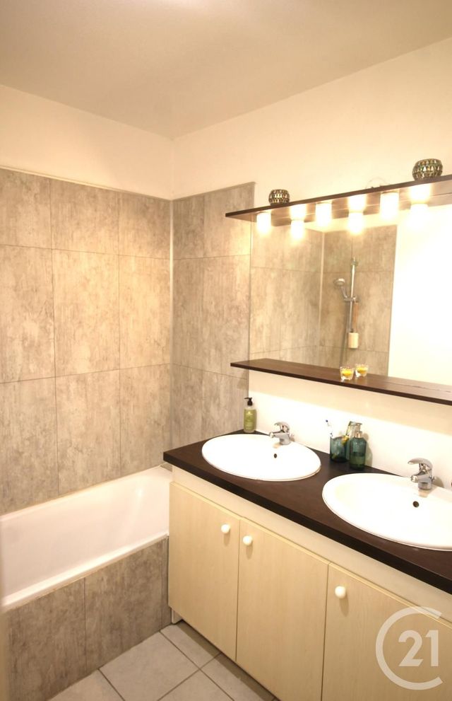 maison à louer - 3 pièces - 61.01 m2 - SARLAT LA CANEDA - 24 - AQUITAINE - Century 21 Patrimoine 24