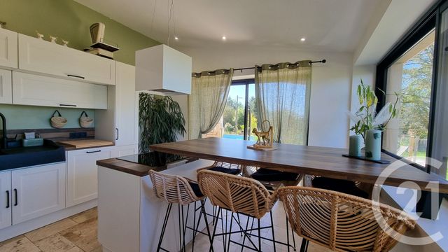 maison à vendre - 5 pièces - 135.3 m2 - ST GENIES - 24 - AQUITAINE - Century 21 Patrimoine 24