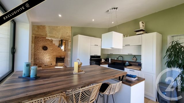 maison à vendre - 5 pièces - 135.3 m2 - ST GENIES - 24 - AQUITAINE - Century 21 Patrimoine 24