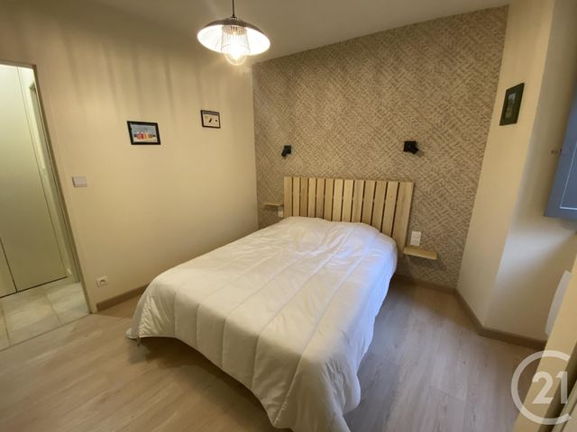 Appartement à louer - 3 pièces - 58.77 m2 - SARLAT LA CANEDA - 24 - AQUITAINE - Century 21 Patrimoine 24