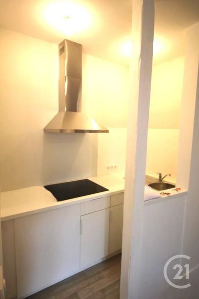 Appartement T3 à louer - 3 pièces - 60.64 m2 - SARLAT LA CANEDA - 24 - AQUITAINE - Century 21 Patrimoine 24