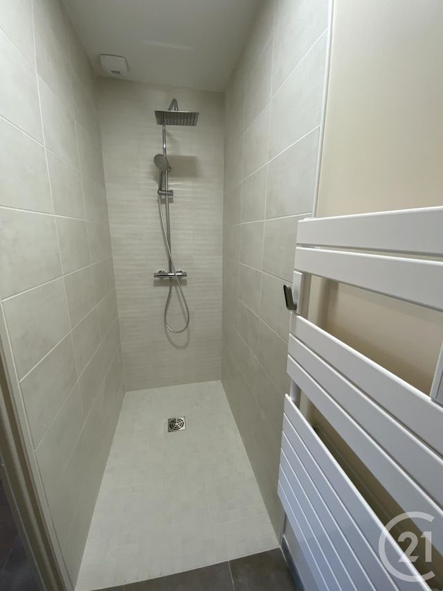 maison à louer - 4 pièces - 86.27 m2 - ST ANDRE D ALLAS - 24 - AQUITAINE - Century 21 Patrimoine 24