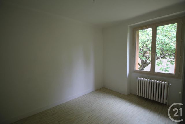 maison à louer - 5 pièces - 90.3 m2 - ST CREPIN ET CARLUCET - 24 - AQUITAINE - Century 21 Patrimoine 24