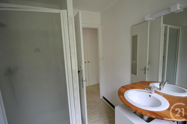 maison à louer - 5 pièces - 90.3 m2 - ST CREPIN ET CARLUCET - 24 - AQUITAINE - Century 21 Patrimoine 24