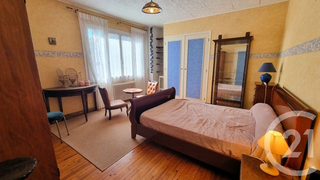maison à vendre - 5 pièces - 167.8 m2 - VEZAC - 24 - AQUITAINE - Century 21 Patrimoine 24