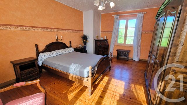 maison à vendre - 5 pièces - 167.8 m2 - VEZAC - 24 - AQUITAINE - Century 21 Patrimoine 24