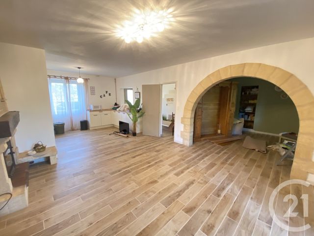 maison à louer - 4 pièces - 109.47 m2 - SALIGNAC EYVIGUES - 24 - AQUITAINE - Century 21 Patrimoine 24
