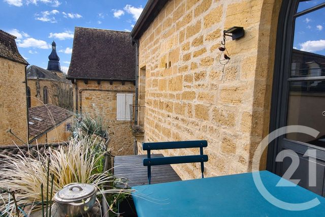 maison à vendre - 5 pièces - 112.3 m2 - SARLAT LA CANEDA - 24 - AQUITAINE - Century 21 Patrimoine 24