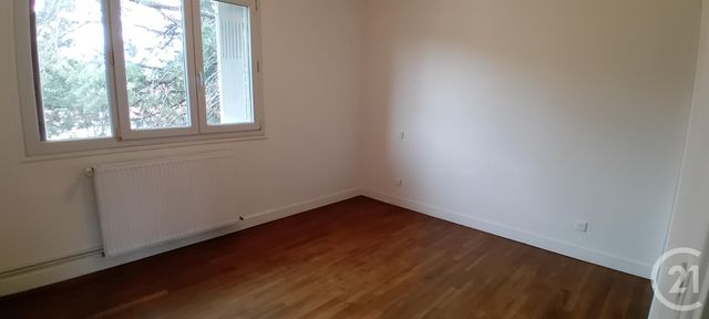 Appartement F3 à louer - 3 pièces - 69.96 m2 - SARLAT LA CANEDA - 24 - AQUITAINE - Century 21 Patrimoine 24