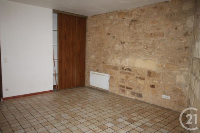 Appartement à louer - 2 pièces - 45.23 m2 - SARLAT LA CANEDA - 24 - AQUITAINE - Century 21 Patrimoine 24