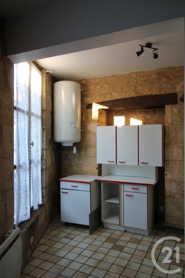 Appartement à louer - 2 pièces - 45.23 m2 - SARLAT LA CANEDA - 24 - AQUITAINE - Century 21 Patrimoine 24