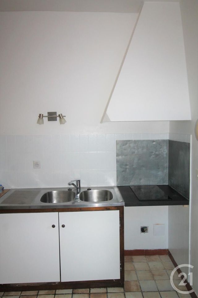 Appartement à louer - 2 pièces - 45.23 m2 - SARLAT LA CANEDA - 24 - AQUITAINE - Century 21 Patrimoine 24