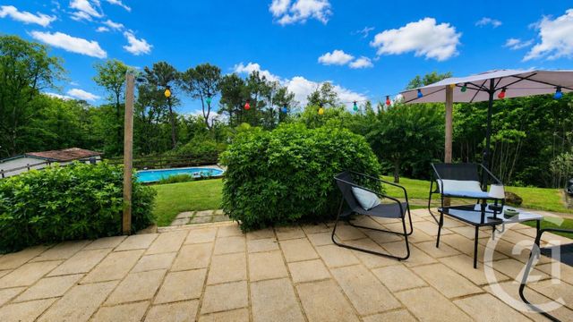 maison à vendre - 7 pièces - 156.1 m2 - SIMEYROLS - 24 - AQUITAINE - Century 21 Patrimoine 24