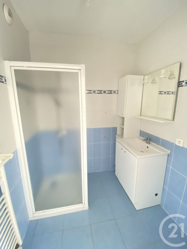 Appartement Studio à louer - 1 pièce - 30.53 m2 - SARLAT LA CANEDA - 24 - AQUITAINE - Century 21 Patrimoine 24