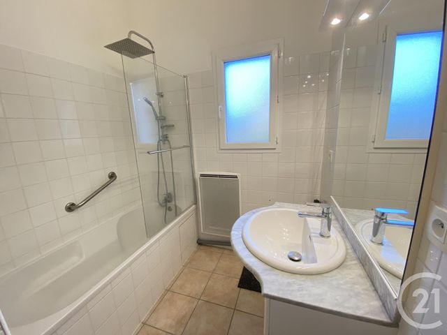 maison à louer - 3 pièces - 61.96 m2 - SARLAT LA CANEDA - 24 - AQUITAINE - Century 21 Patrimoine 24