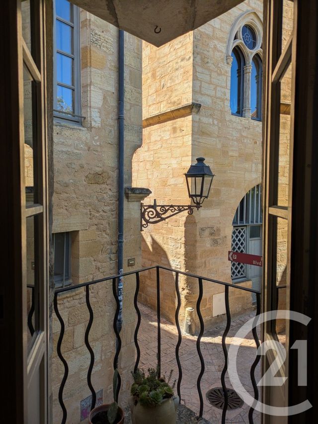 maison à vendre - 4 pièces - 82.0 m2 - SARLAT LA CANEDA - 24 - AQUITAINE - Century 21 Patrimoine 24