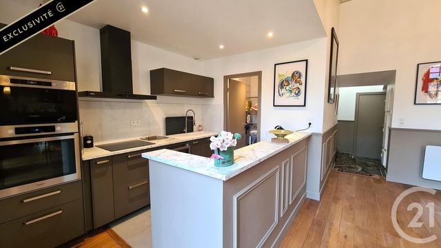 Appartement F3 à vendre - 3 pièces - 92.5 m2 - SARLAT LA CANEDA - 24 - AQUITAINE - Century 21 Patrimoine 24