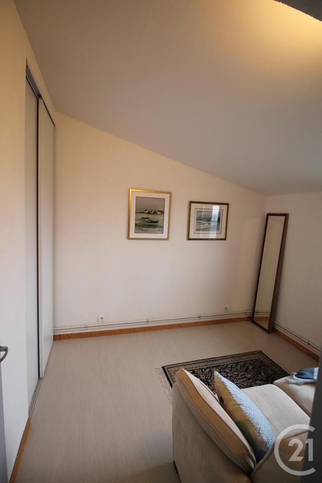 maison à louer - 4 pièces - 99.55 m2 - CENAC ET ST JULIEN - 24 - AQUITAINE - Century 21 Patrimoine 24