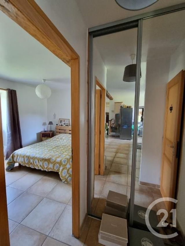 maison à louer - 5 pièces - 98.06 m2 - CENAC ET ST JULIEN - 24 - AQUITAINE - Century 21 Patrimoine 24