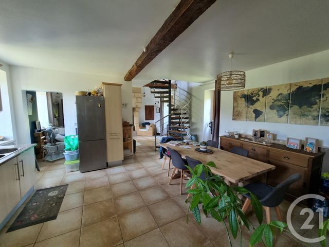 maison à louer - 5 pièces - 98.06 m2 - CENAC ET ST JULIEN - 24 - AQUITAINE - Century 21 Patrimoine 24
