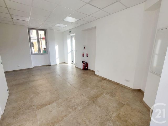 Appartement Local à louer - 2 pièces - 29.48 m2 - ST CYPRIEN - 24 - AQUITAINE - Century 21 Patrimoine 24