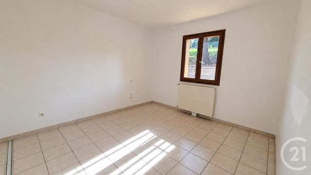 maison à louer - 4 pièces - 89.38 m2 - MARCILLAC ST QUENTIN - 24 - AQUITAINE - Century 21 Patrimoine 24