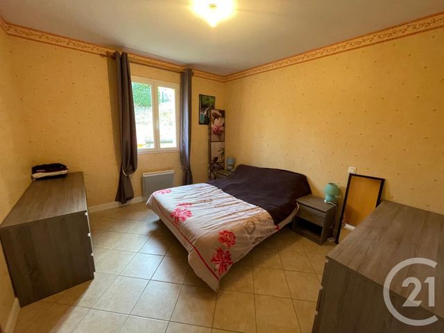 maison à louer - 5 pièces - 107.24 m2 - CENAC ET ST JULIEN - 24 - AQUITAINE - Century 21 Patrimoine 24