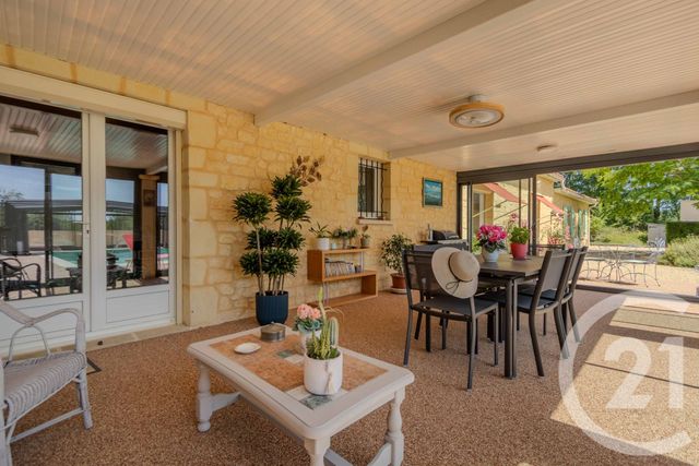 maison à vendre - 5 pièces - 160.6 m2 - ST CYBRANET - 24 - AQUITAINE - Century 21 Patrimoine 24
