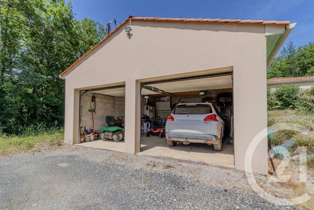 maison à vendre - 5 pièces - 160.6 m2 - ST CYBRANET - 24 - AQUITAINE - Century 21 Patrimoine 24
