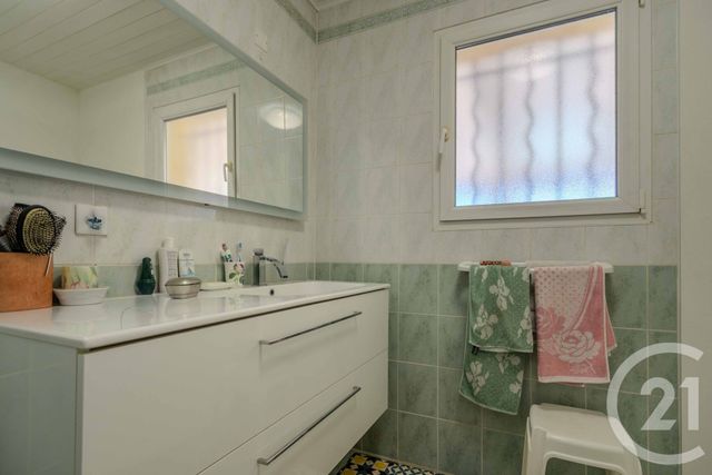 maison à vendre - 5 pièces - 160.6 m2 - ST CYBRANET - 24 - AQUITAINE - Century 21 Patrimoine 24