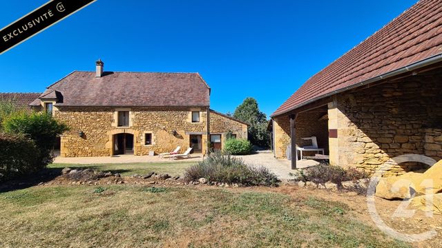 maison à vendre - 6 pièces - 145.0 m2 - PRATS DE CARLUX - 24 - AQUITAINE - Century 21 Patrimoine 24