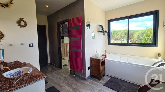 maison à vendre - 6 pièces - 179.0 m2 - ST CYBRANET - 24 - AQUITAINE - Century 21 Patrimoine 24