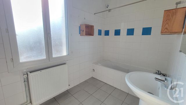 maison à louer - 4 pièces - 98.03 m2 - SARLAT LA CANEDA - 24 - AQUITAINE - Century 21 Patrimoine 24