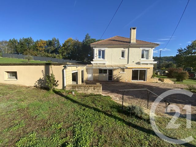 maison à louer - 6 pièces - 200.35 m2 - SARLAT LA CANEDA - 24 - AQUITAINE - Century 21 Patrimoine 24