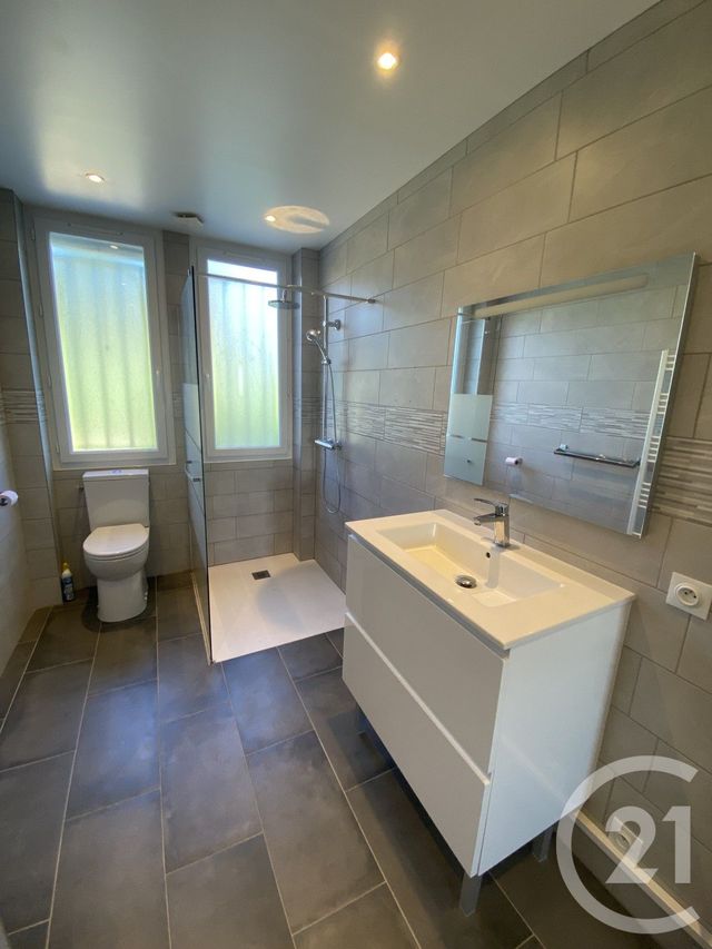 maison à louer - 6 pièces - 200.35 m2 - SARLAT LA CANEDA - 24 - AQUITAINE - Century 21 Patrimoine 24